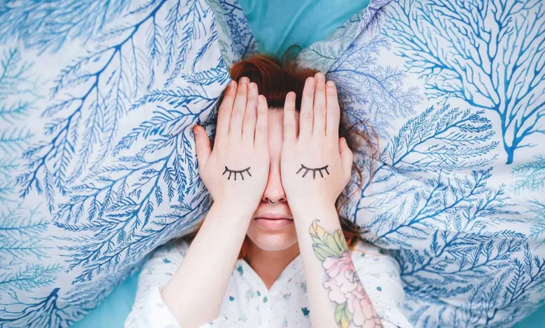 چطور در کمتر از دو دقیقه به خواب برویم؟